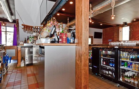 Restaurant & Sports Bar: 5800 Gravois Ave, Saint Louis, MO 63116